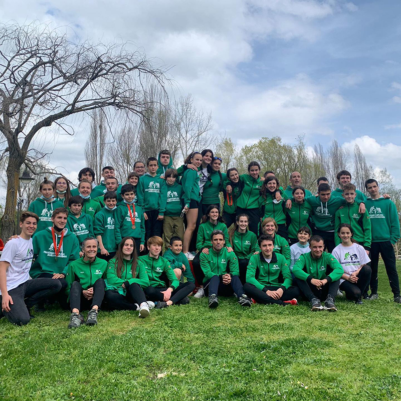 Jornada de Juegos Deportivos y Campeonato Navarro de 5000 metros